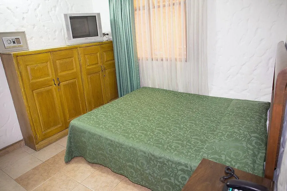 Ayenda 1223 Porton De La 10 Отель
