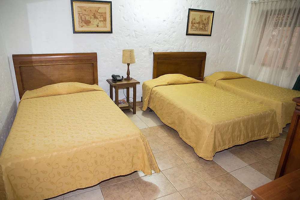 Ayenda 1223 Porton De La 10 Hotel Medellin 3*,