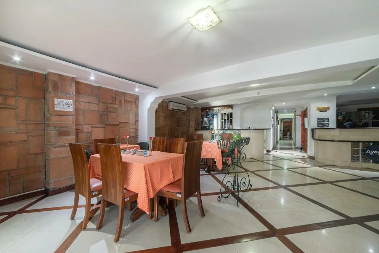 *** Отель Ayenda 1223 Porton De La 10 Колумбия