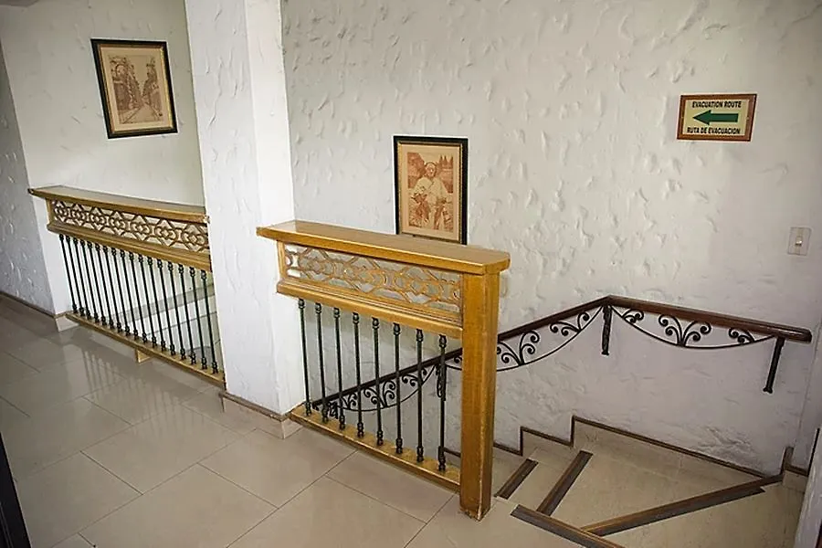 Ayenda 1223 Porton De La 10 Hotel Medellin